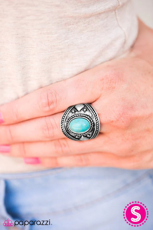 Paparazzi Ring ~ The Huntress - Blue