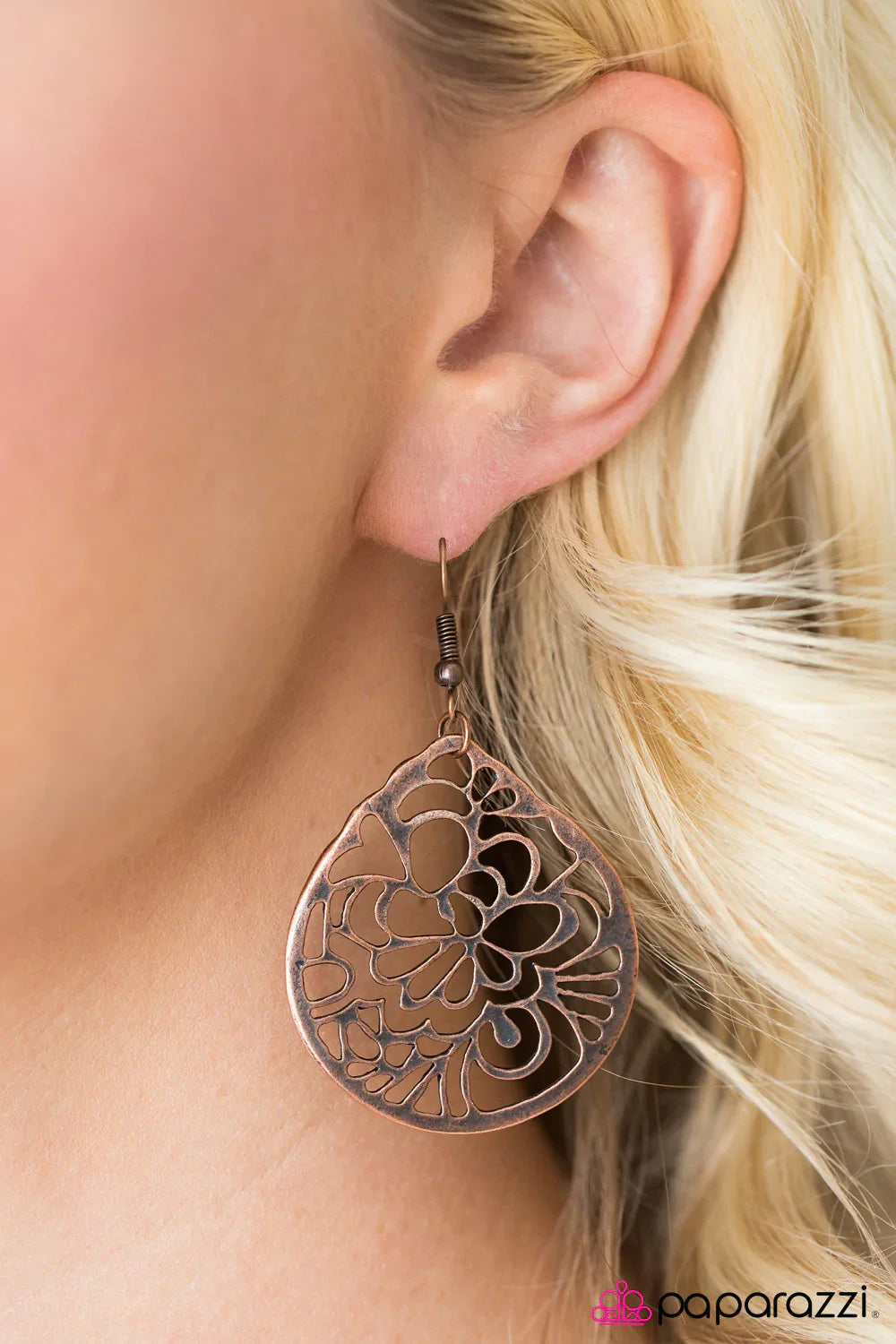 Paparazzi Earring ~ Guam Gardens - Copper