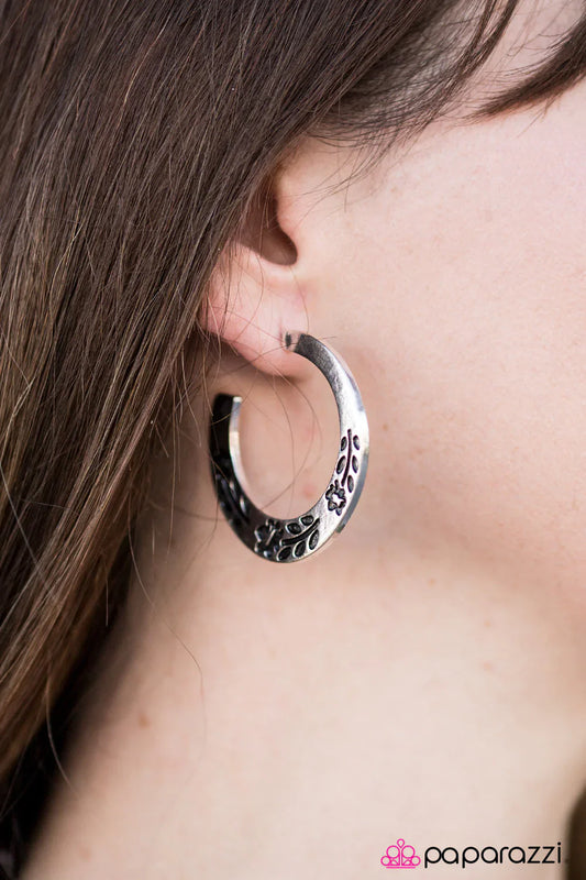 Paparazzi Earring ~ SPRING It On - Silver