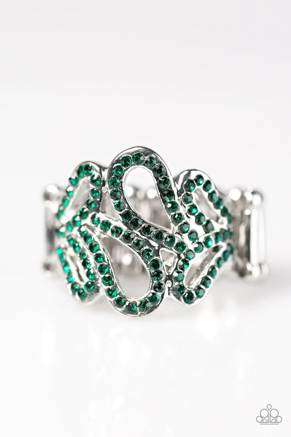 Paparazzi Ring ~ Dress It Up - Green