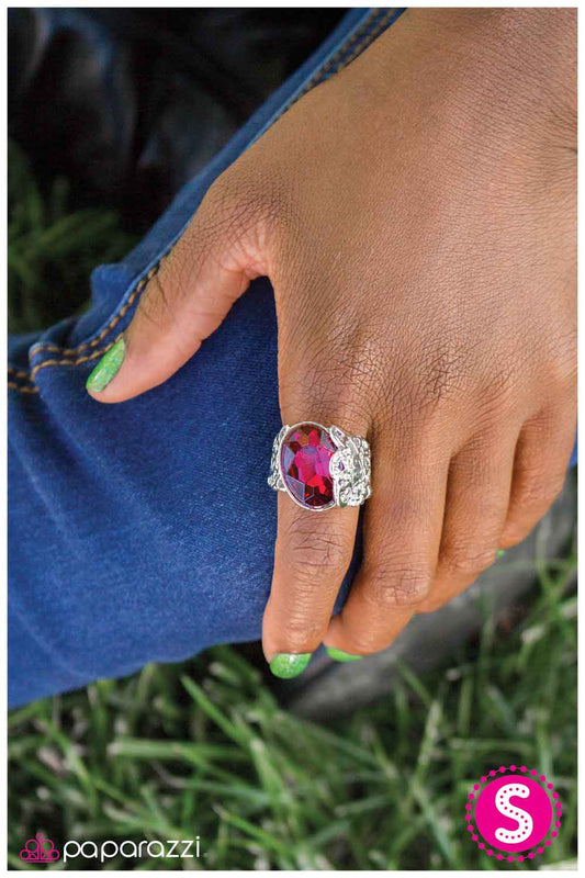 Paparazzi Ring ~ Her Majesty  - Pink