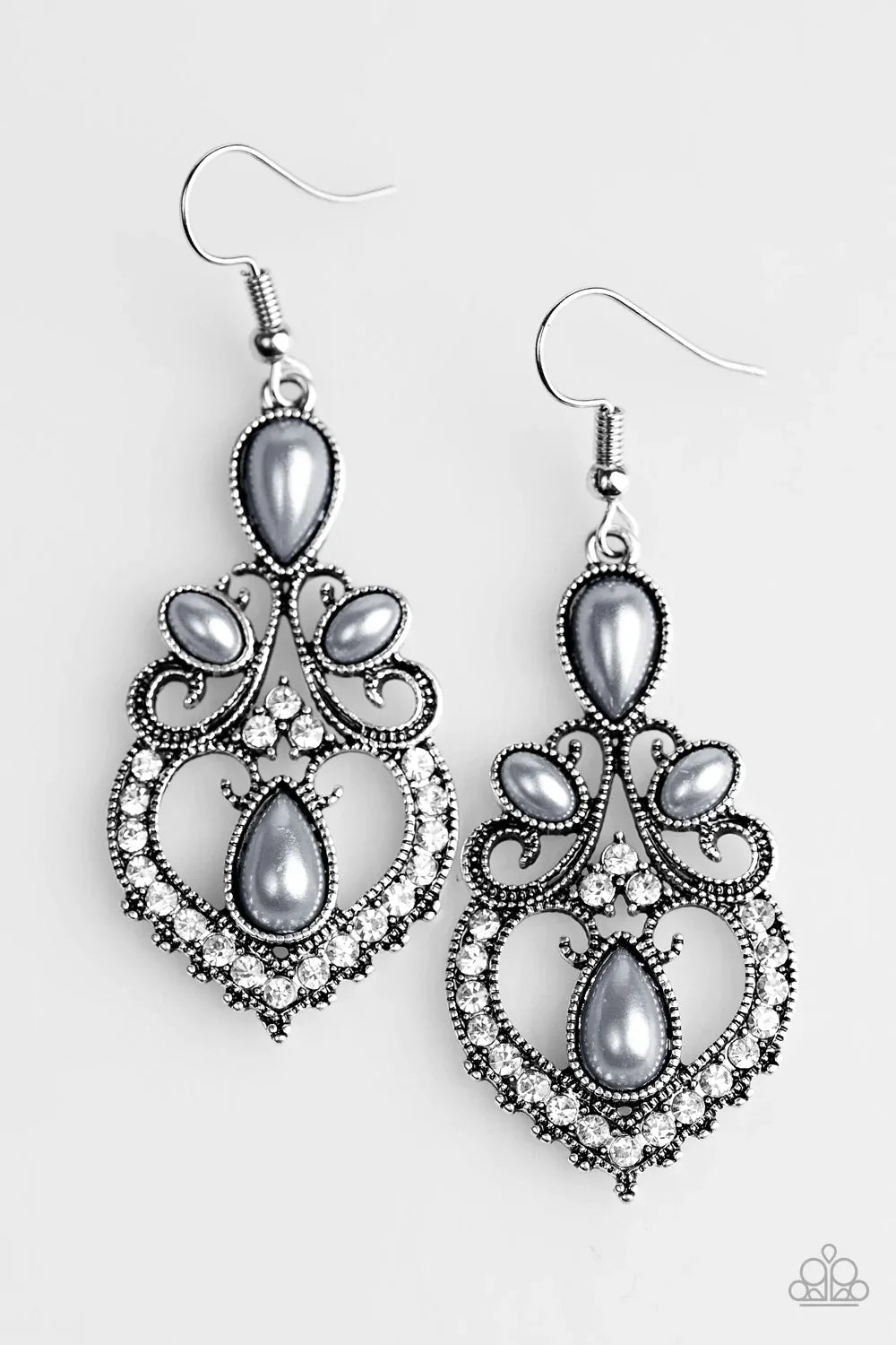 Paparazzi Earring ~ Crowns Up - Silver