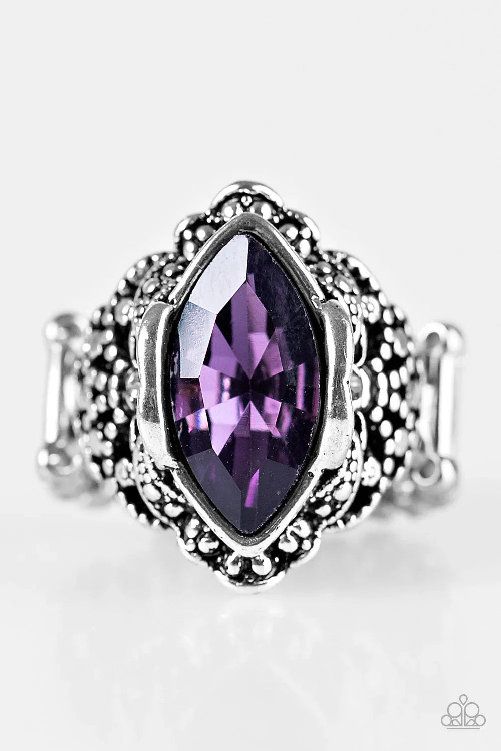 Paparazzi Ring ~ Queenly Gardens - Purple