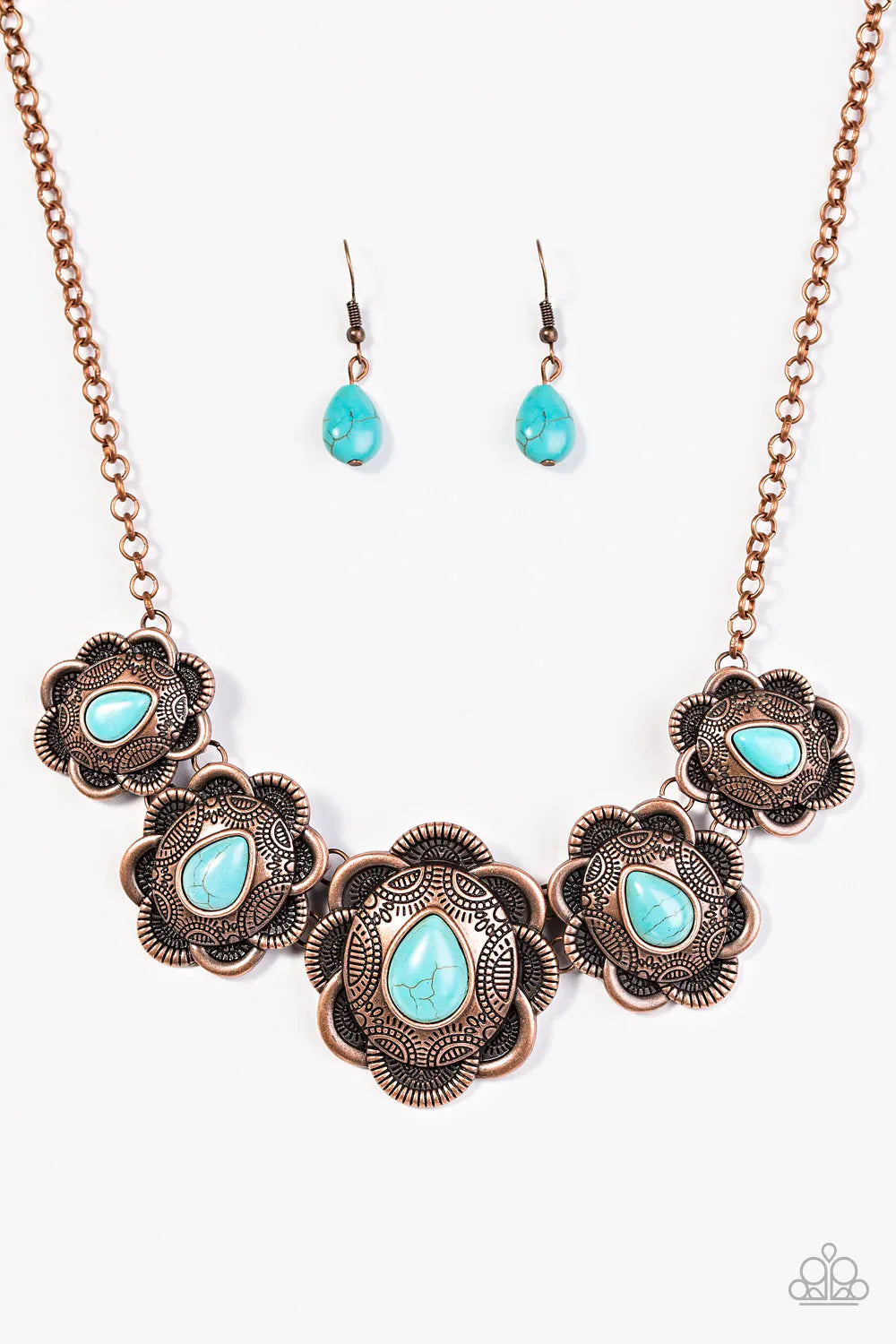 Paparazzi Necklace ~ Too Many Chiefs - Copper