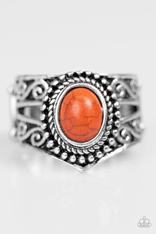 Paparazzi Ring ~ Chief of Chic - Orange