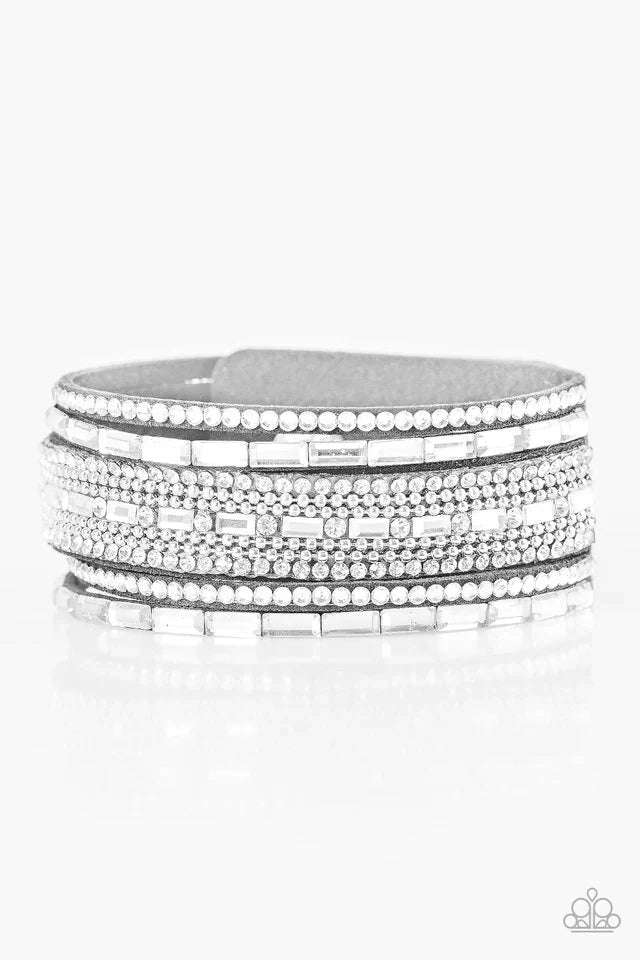 Paparazzi Bracelet ~ GLAM Right! - Silver