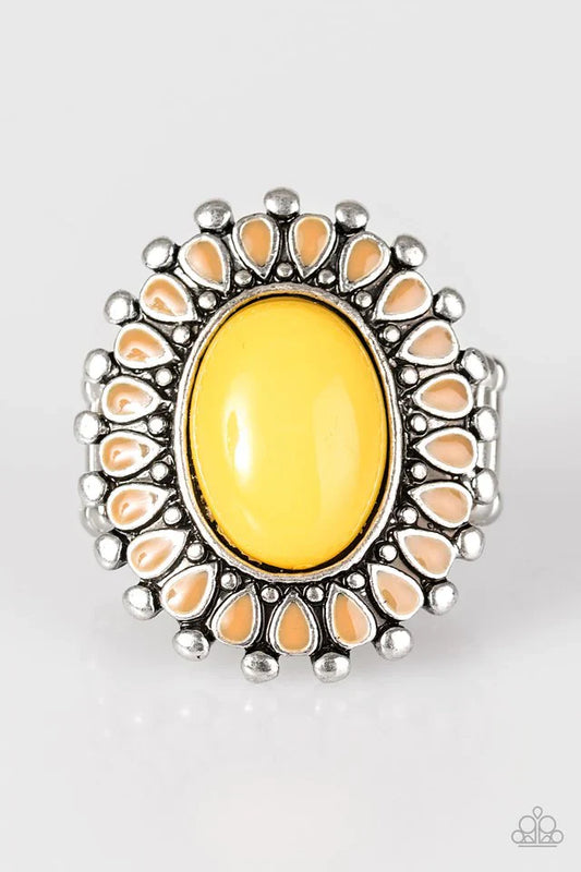 Paparazzi Ring ~ Wild Wallflower - Yellow