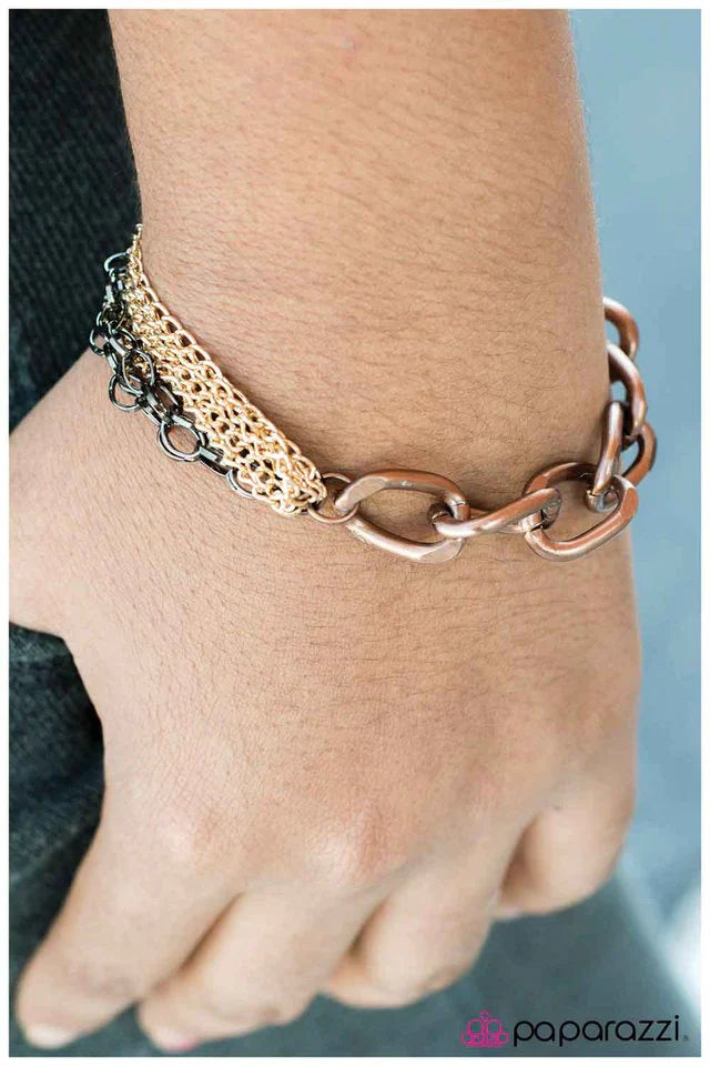 Paparazzi Bracelet ~ Meet Me In the Middle - Copper