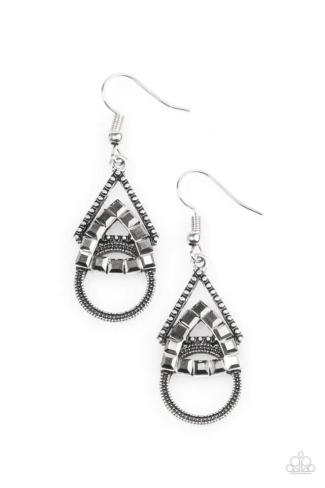 Paparazzi Earring ~ On The Edge Of Your Seat - Silver