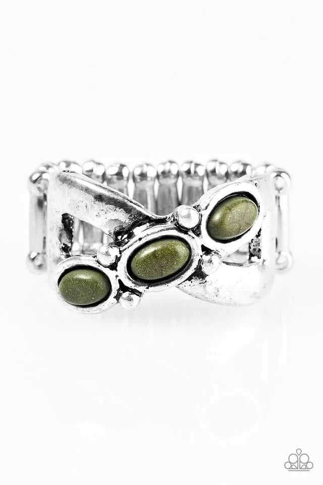 Paparazzi Ring ~ Endless Deserts - Green