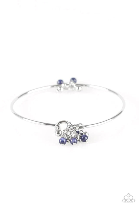 Paparazzi Bracelet ~ Works Like A GLEAM - Blue