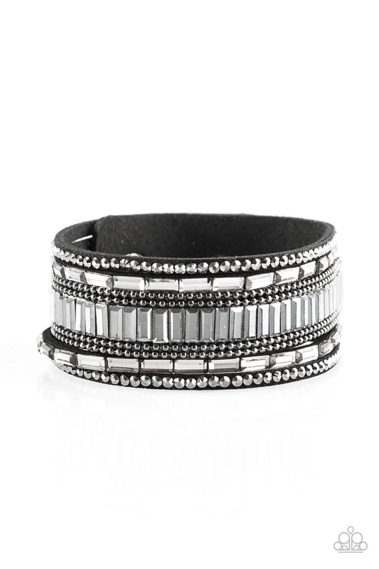 Paparazzi Bracelet ~ Spectacular Shimmer - Black