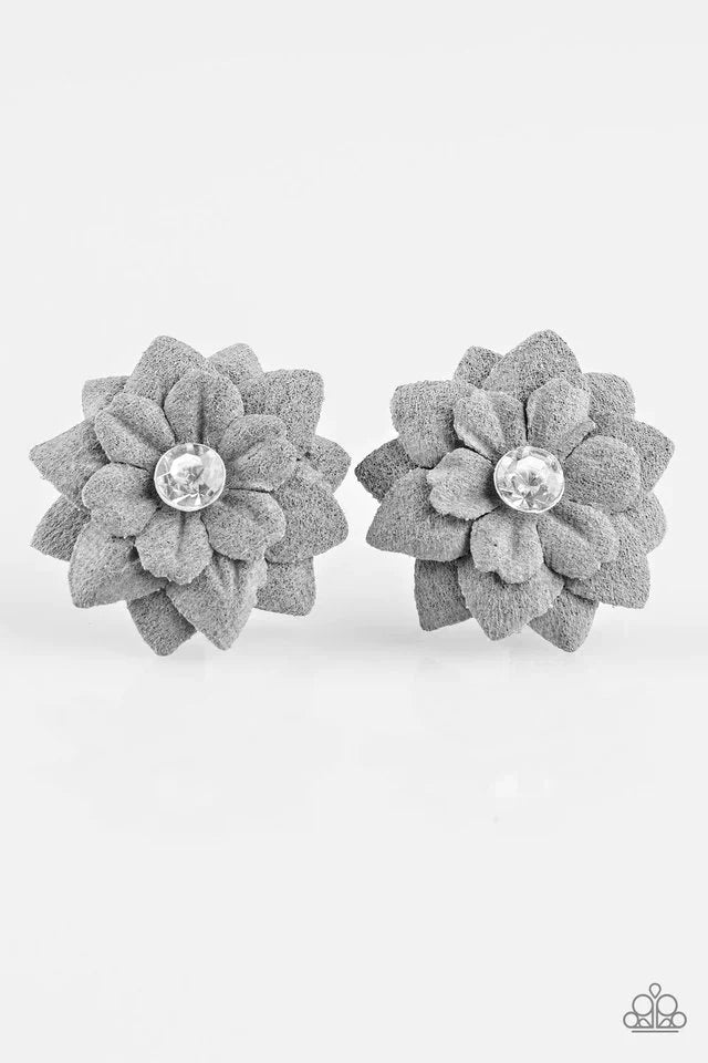 Paparazzi Hair Accessories ~ Dreaming About Daisies - Silver