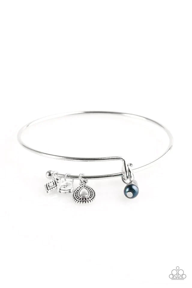 Paparazzi Bracelet ~ Gracefully Graceful - Blue