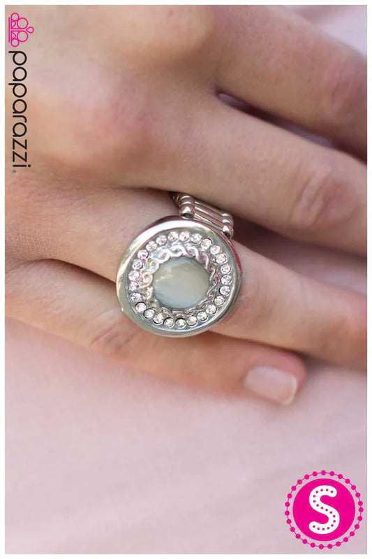 Paparazzi Ring ~ EYE Spy - White