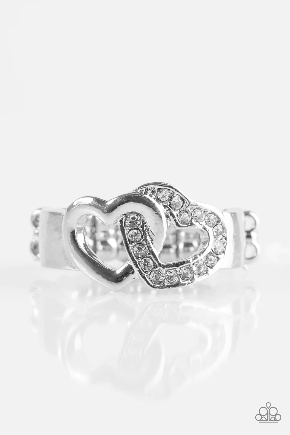 Paparazzi Ring ~ Pour Your Heart Out - White