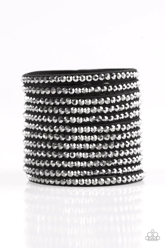 Paparazzi Bracelet ~ The Boss Is Back - Black