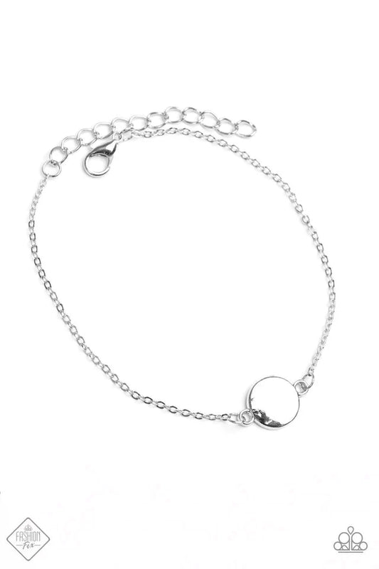 Paparazzi Bracelet ~ Basic Beauty - Silver