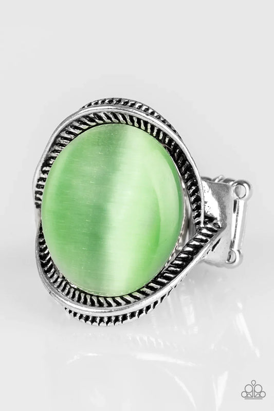 Paparazzi Ring ~ GLOW But Sure - Green