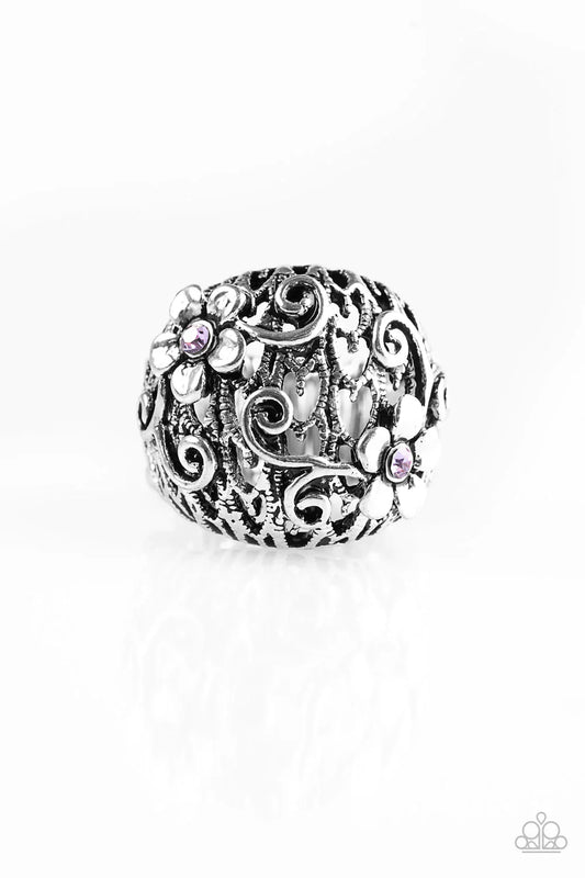 Paparazzi Ring ~ Spring Holiday - Purple