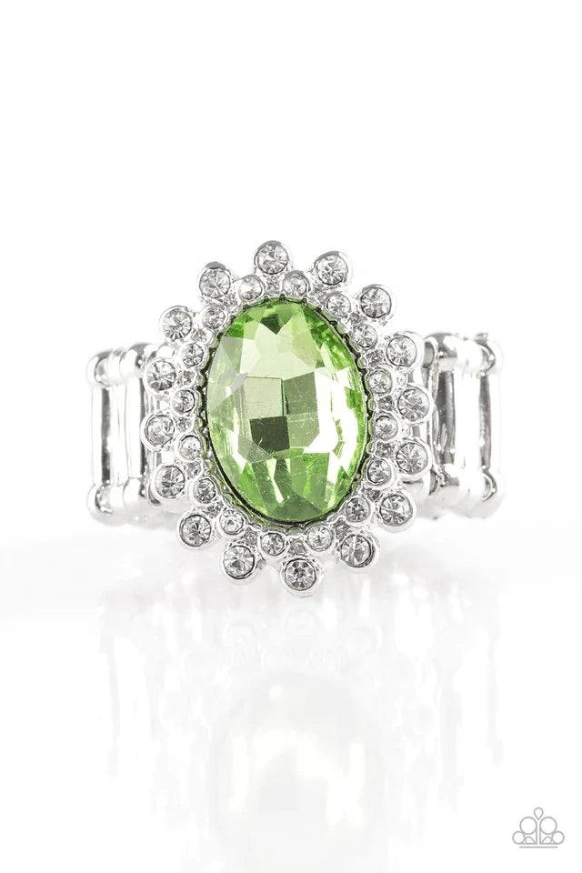 Paparazzi Ring ~ Castle Chic - Green