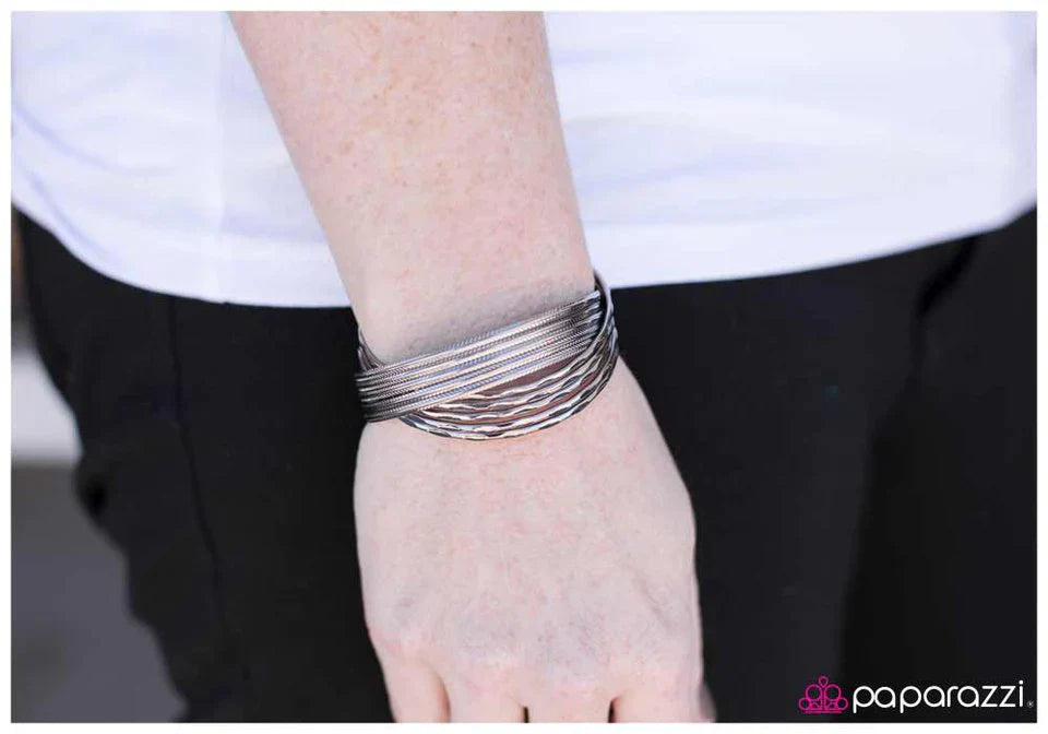 Paparazzi Bracelet ~ Just My Imagination - Silver