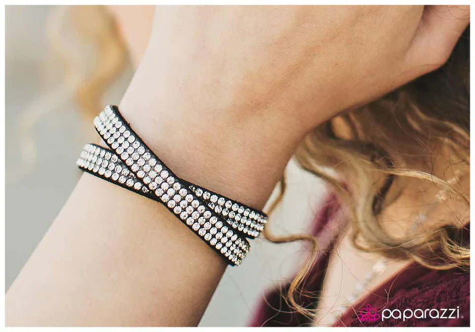 Paparazzi Bracelet ~ Glitter In My Veins - Black