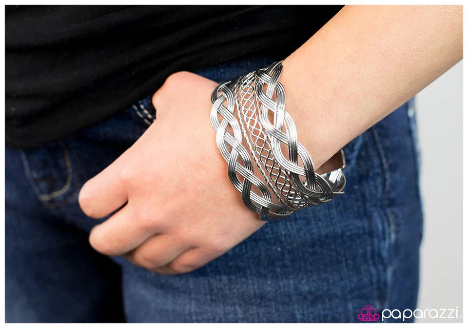 Paparazzi Bracelet ~ Winding Down - Silver