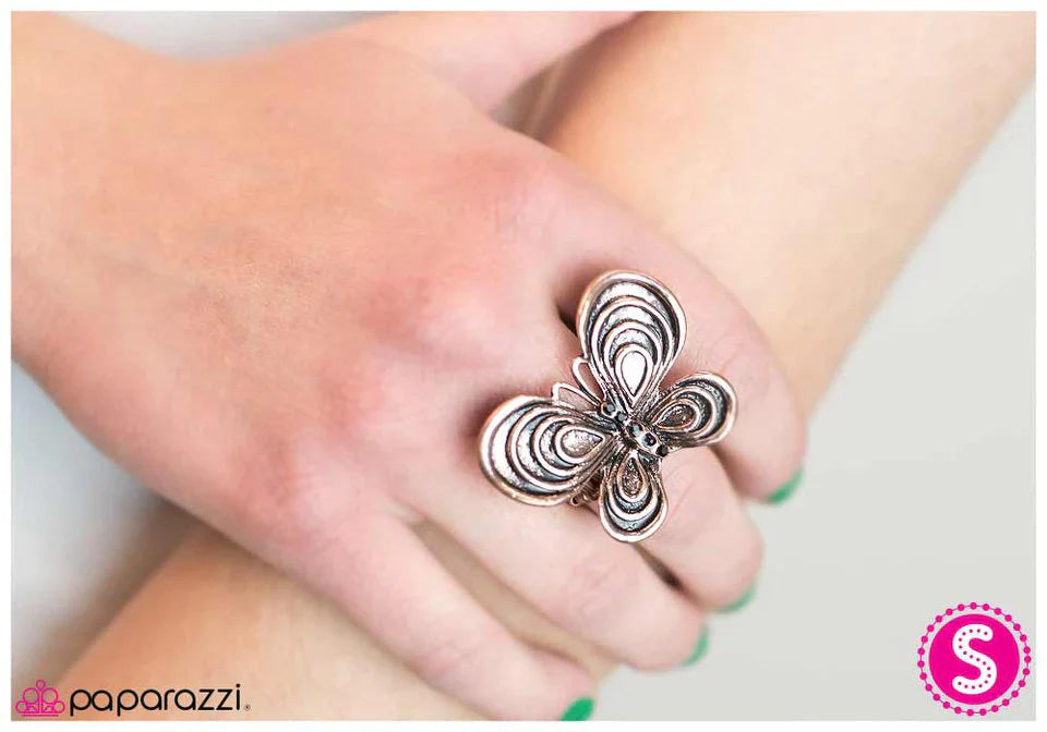 Paparazzi Ring ~ Winging It - Copper