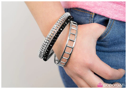 Paparazzi Bracelet ~ Give Me A Break! - Black