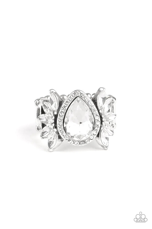 Paparazzi Ring ~ Regal Regalia - White