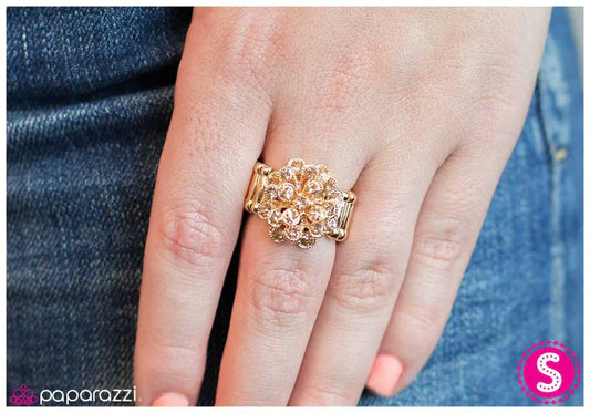 Paparazzi Ring ~ I Am Unstoppable - Gold
