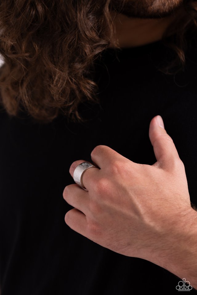 Hammer Fist - Silver - Paparazzi Ring Image