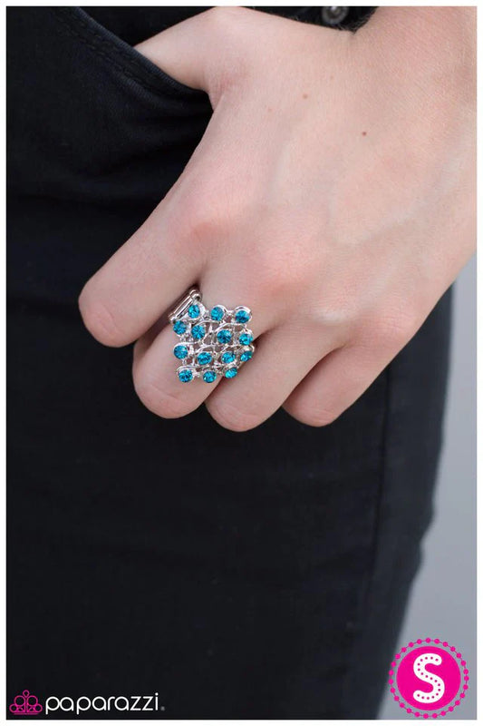 Paparazzi Ring ~ Showstopper - Blue