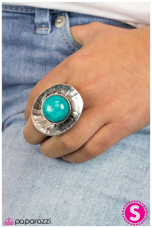 Paparazzi Ring ~ Across The Cosmos - Blue