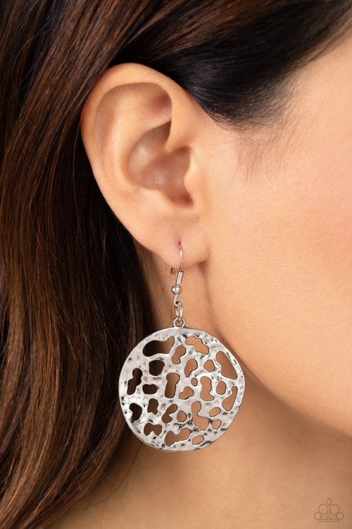 Holey Heirloom - Paparazzi Earring Image