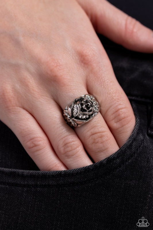 Rose Garden Refinement - White - Paparazzi Ring Image