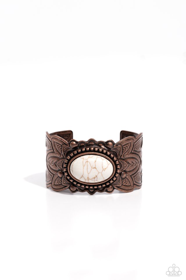 ​Dallas Décor - Copper - Paparazzi Bracelet Image