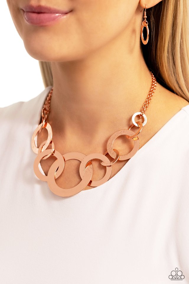 ​Uptown Links - Copper - Paparazzi Necklace Image