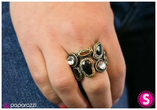 Paparazzi Ring ~ Double Vision - Brass