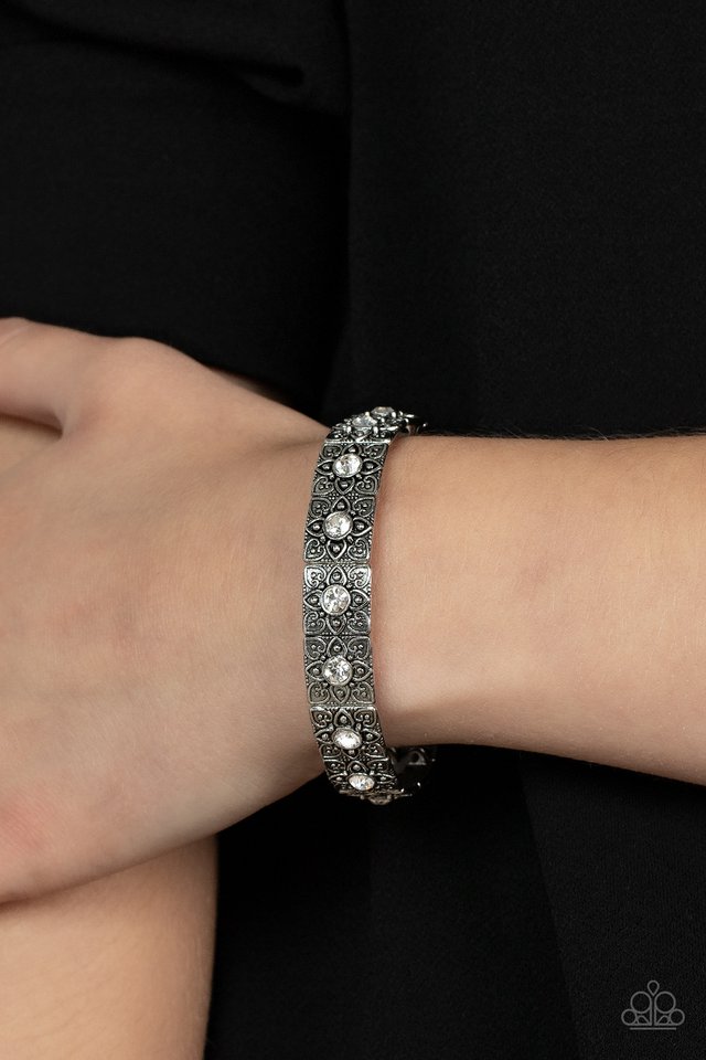 ​Venetian Valentine - White - Paparazzi Bracelet Image