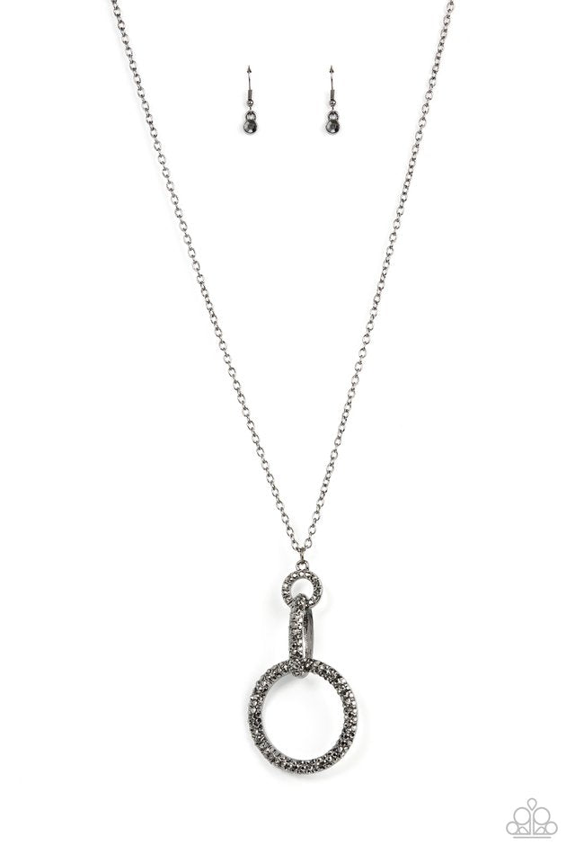 ​Radiant Ringleader - Black - Paparazzi Necklace Image