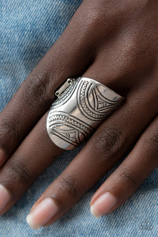 Pharaoh Party - Silver - Paparazzi Ring Image