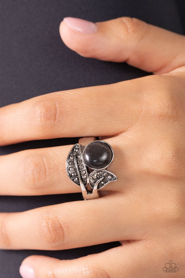 Cats Eye Candy - Black - Paparazzi Ring Image