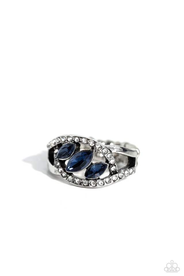 Stiletto Sparkle - Blue - Paparazzi Ring Image