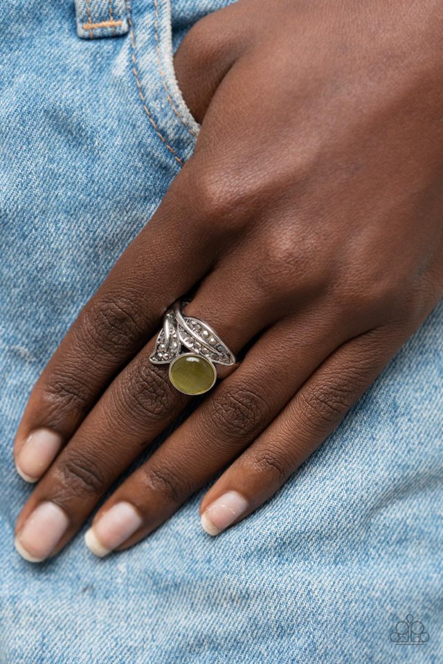 Cat’s Eye Candy - Green - Paparazzi Ring Image