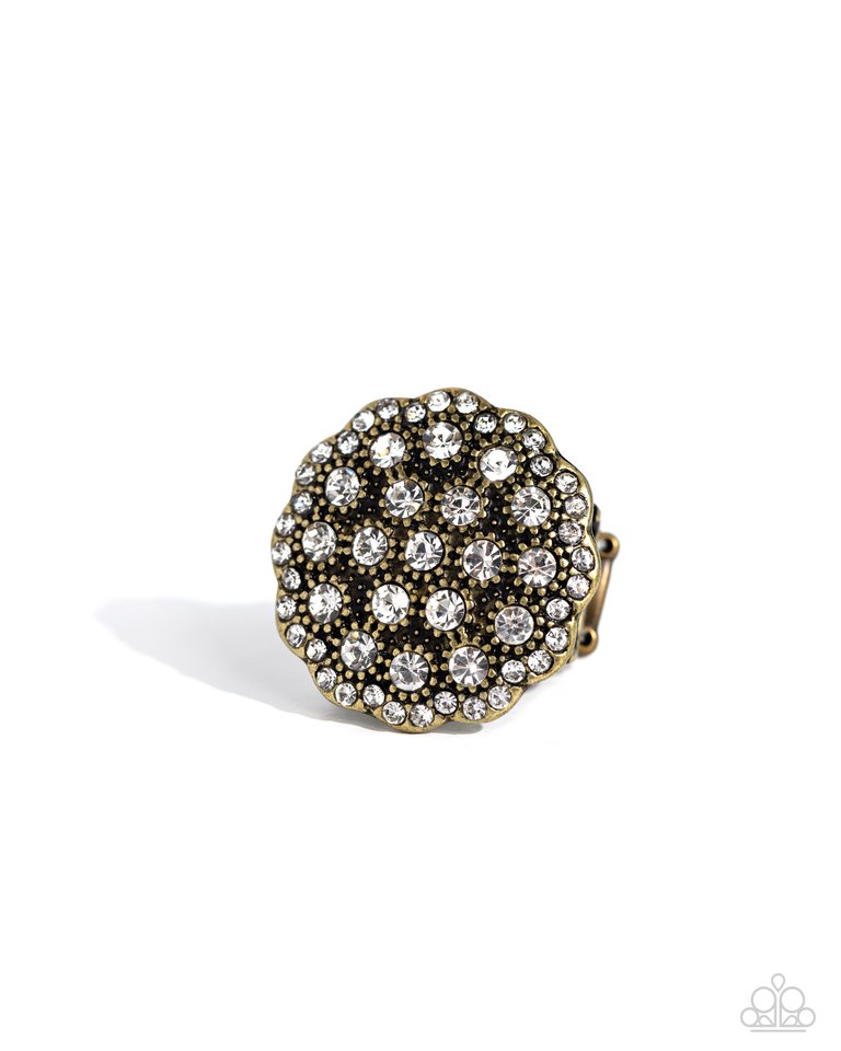 Blingy Bouquet -  Brass - Paparazzi Ring Image