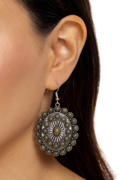 Bohemian Badlands - Paparazzi Earring Image