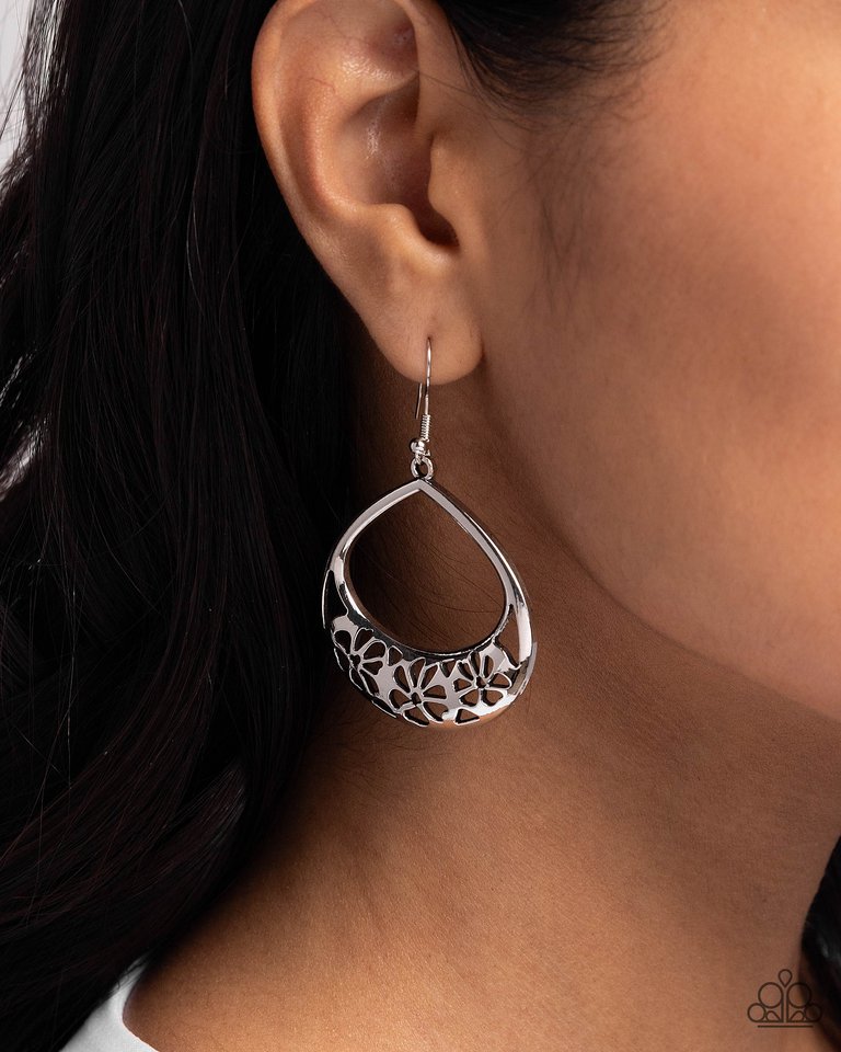 Island Ambrosia - Silver - Paparazzi Earring Image