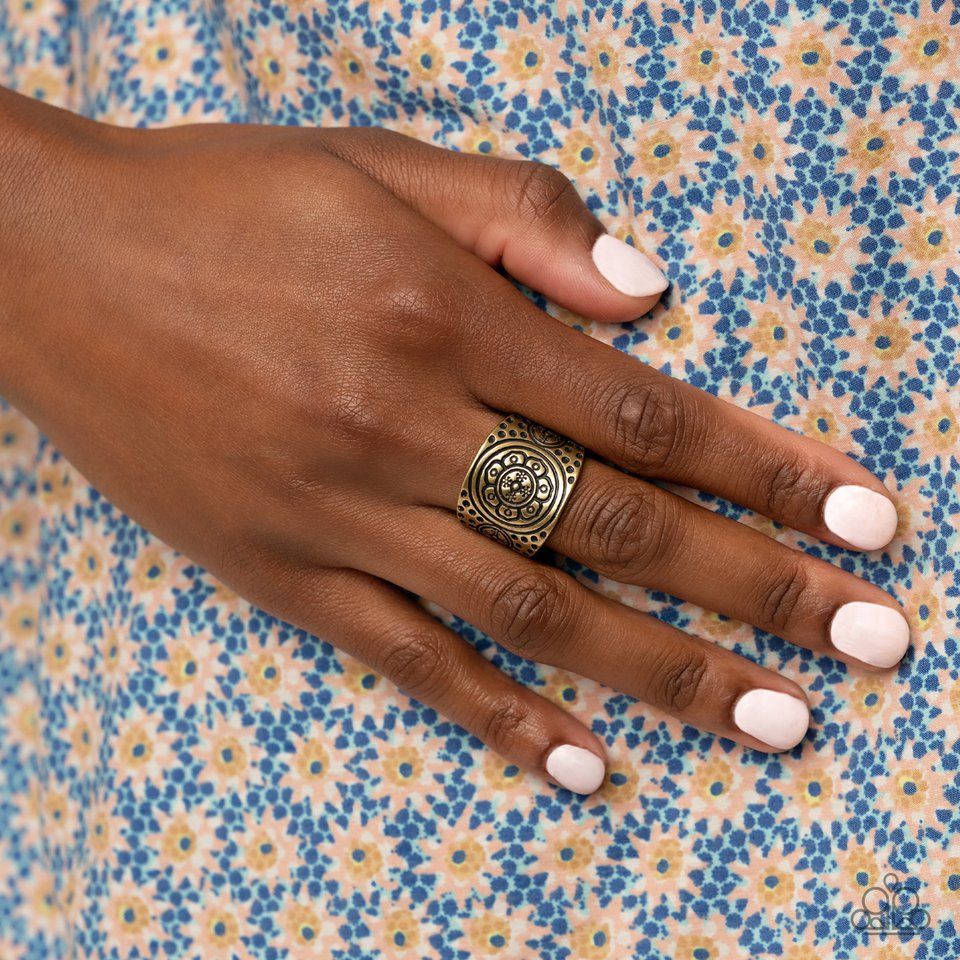 Elegant Engravement - Brass - Paparazzi Ring Image